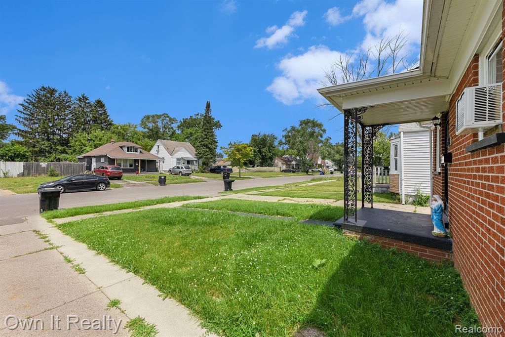 6788 Auburn Street, Detroit, MI 48228 — Photo 4