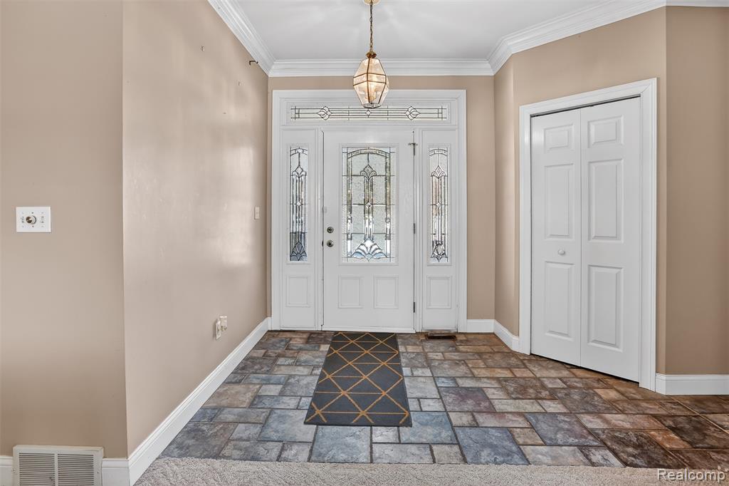 1449 Coutant Street, Flushing, MI 48433 — Photo 2
