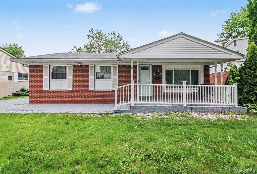 2177 Alexander Drive, Troy, MI 48083