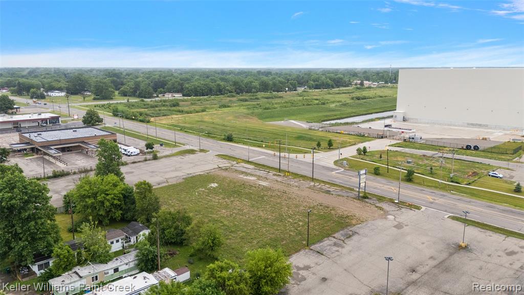 4403 Davison Road, Burton, MI 48509 — Photo 16