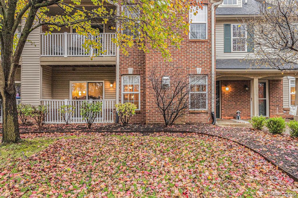 4179 HAMPTON RIDGE Boulevard, Howell, MI 48843 — Photo 2