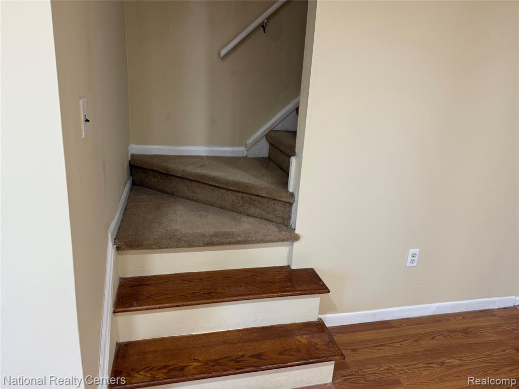 41846 Langley Drive, Sterling Heights, MI 48313 — Photo 8