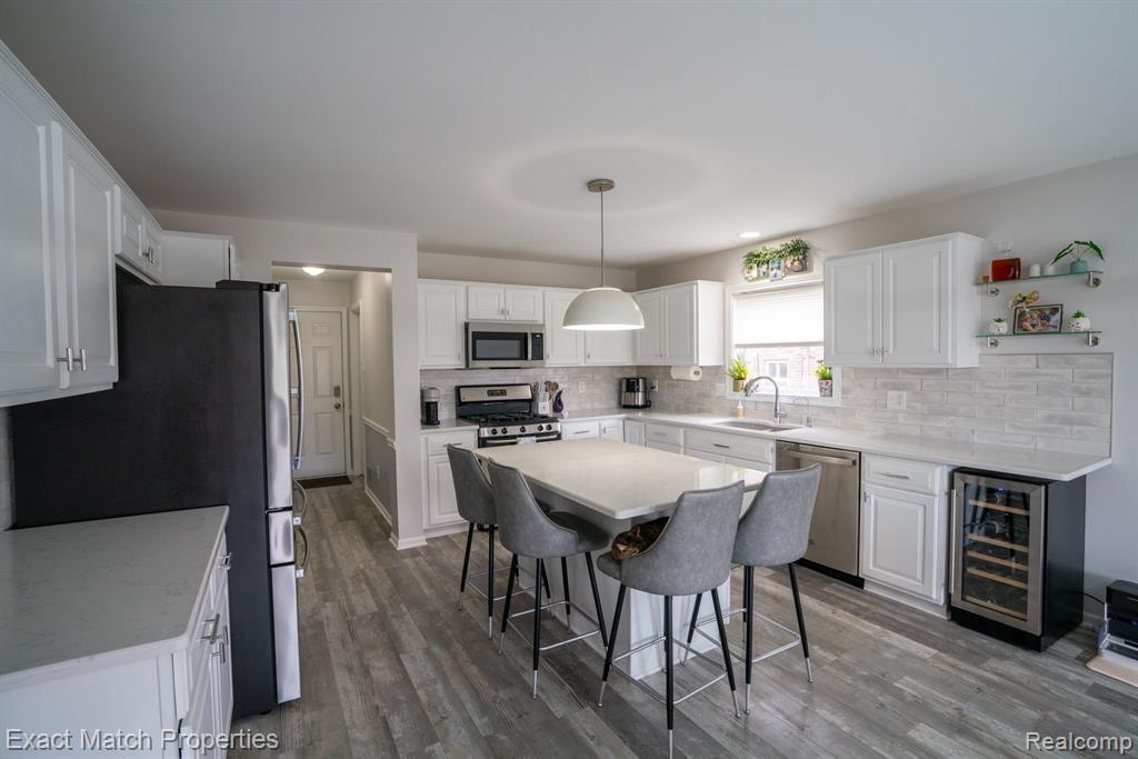 6175 FOXFIRE Circle, Clarkston, MI — Photo 16
