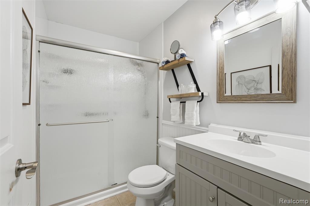 4325 Kellie Court, Howell, MI 48855 — Photo 19