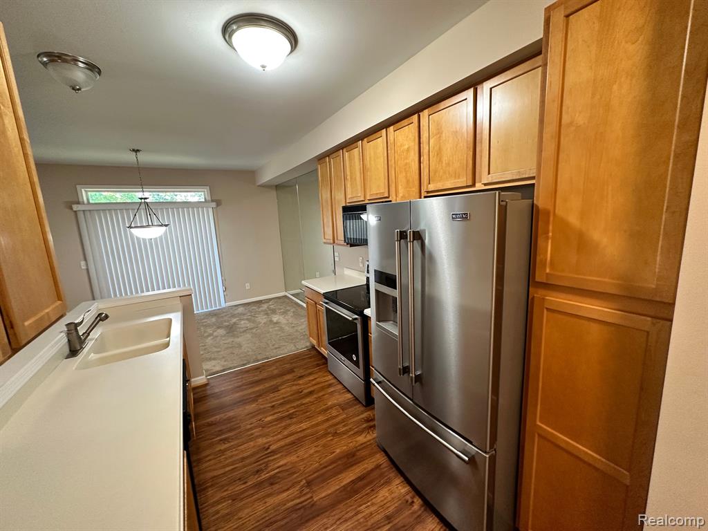 2354 PINECROFT Drive, Canton, MI 48188 — Photo 12