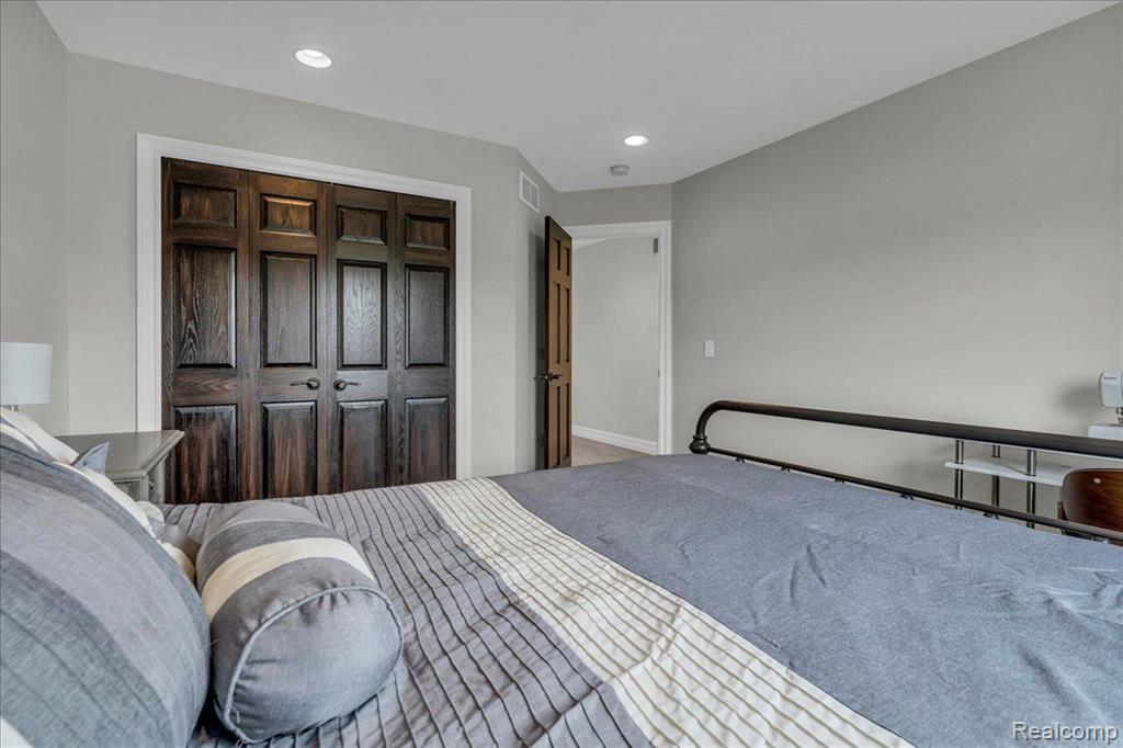 6115 GRATIOT Avenue, St. Clair, MI 48079 — Photo 31