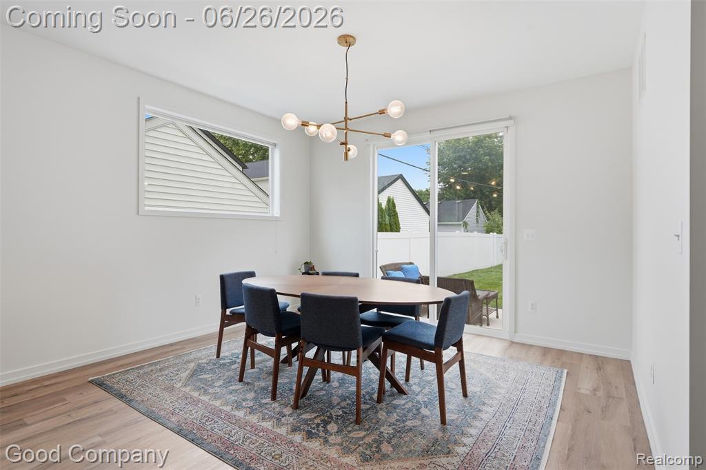 8431 Kenberton Drive, Oak Park, MI 48237 — Photo 9