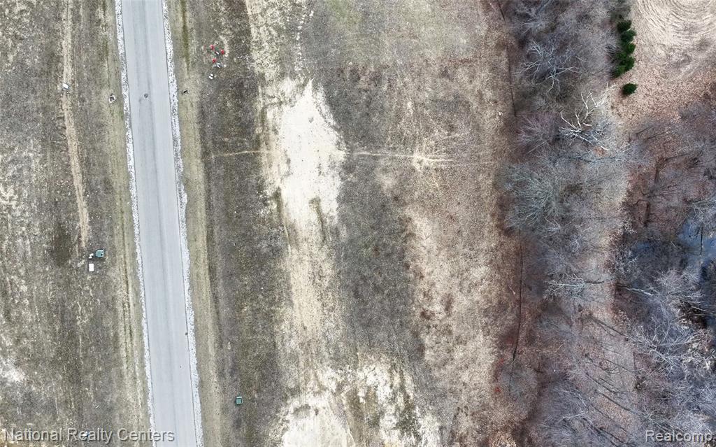 1637 Vista Drive, Oakland, MI — Photo 18