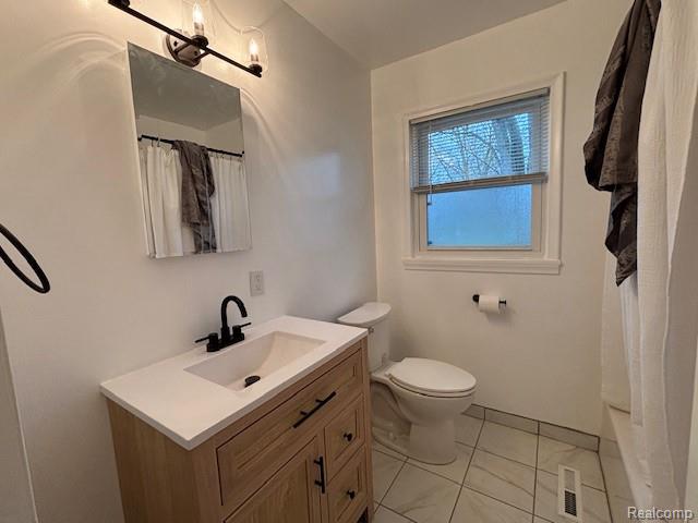 805 Hartner Drive, Holly, MI 48442 — Photo 9