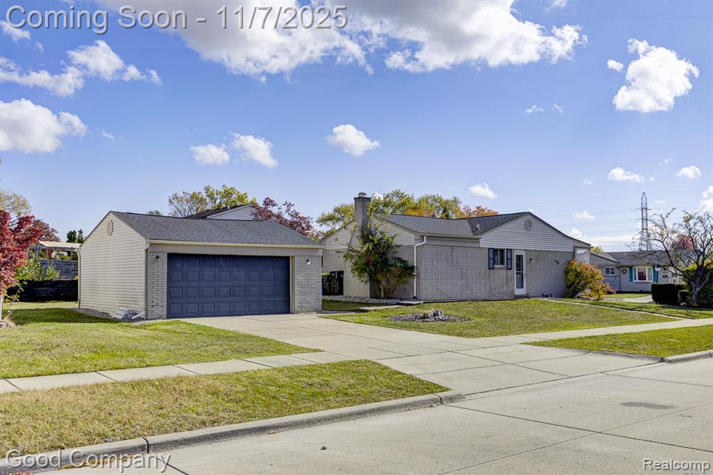 583 Manchester Street, Madison Heights, MI 48071 — Photo 40