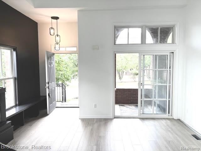3976 Forester Boulevard, Auburn Hills, MI 48326 — Photo 21