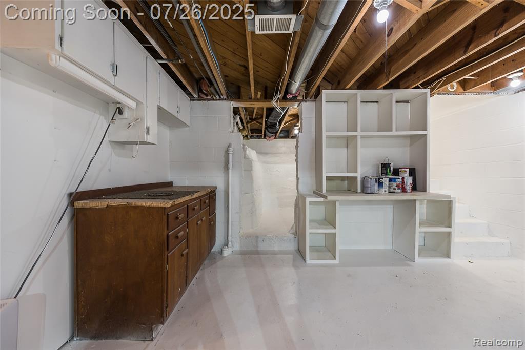 719 Spring Street, Howell, MI 48843 — Photo 23