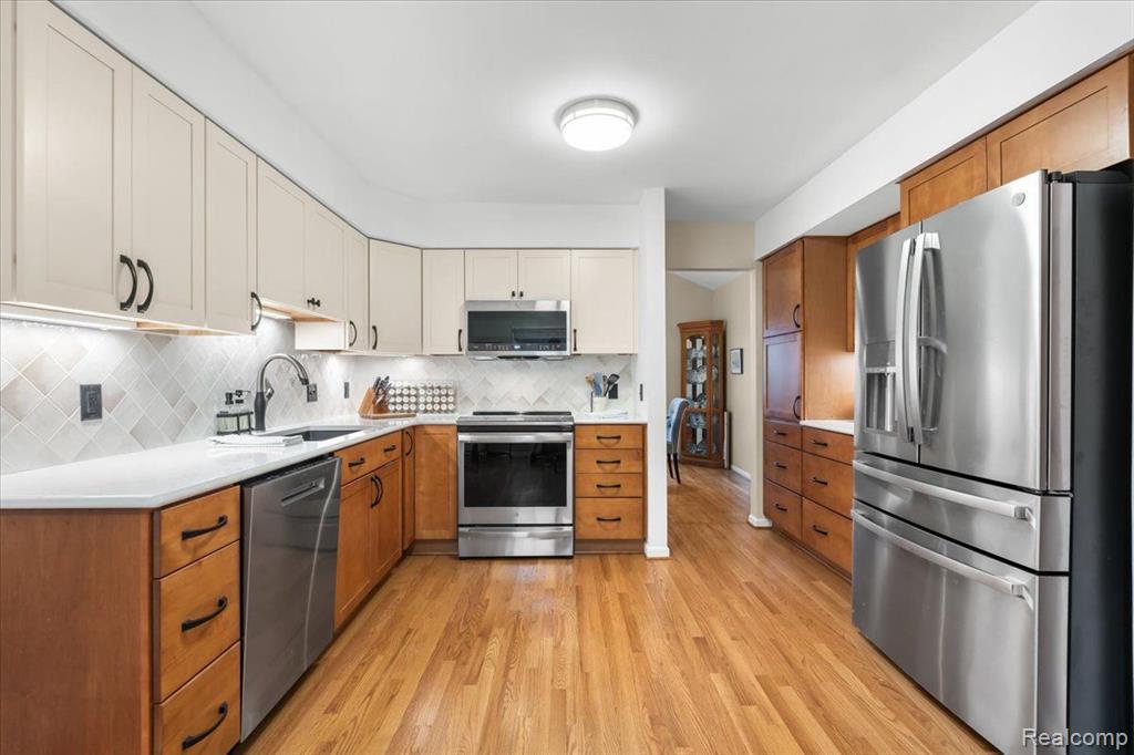 502 GALEN Circle, Unit #1, Ann Arbor, MI 48103 — Photo 9