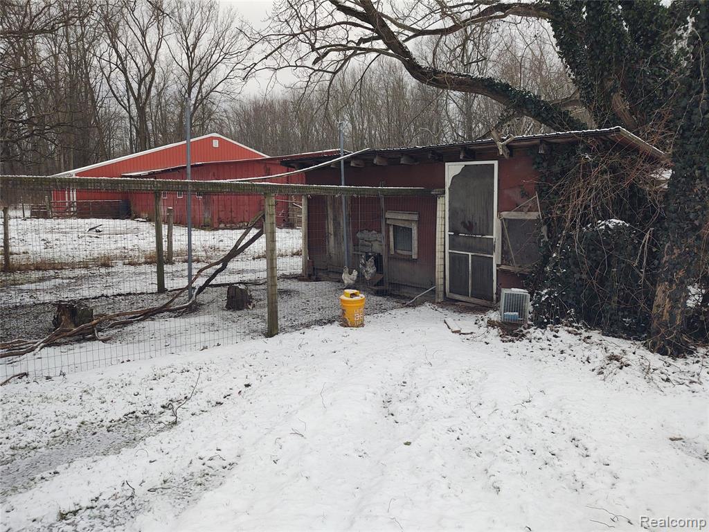 6143 Broadbridge Road, Cottrellville, MI — Photo 12