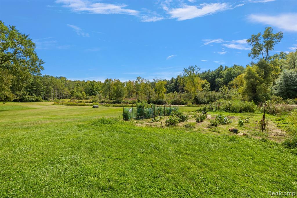 6152 GOLF CLUB Road, Howell, MI 48843 — Photo 33