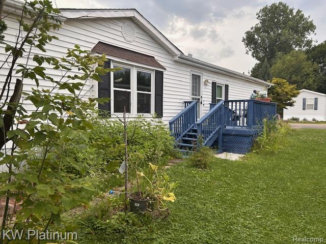 48606 Lakeview Circle, Shelby Twp, MI 48317 — Photo 4
