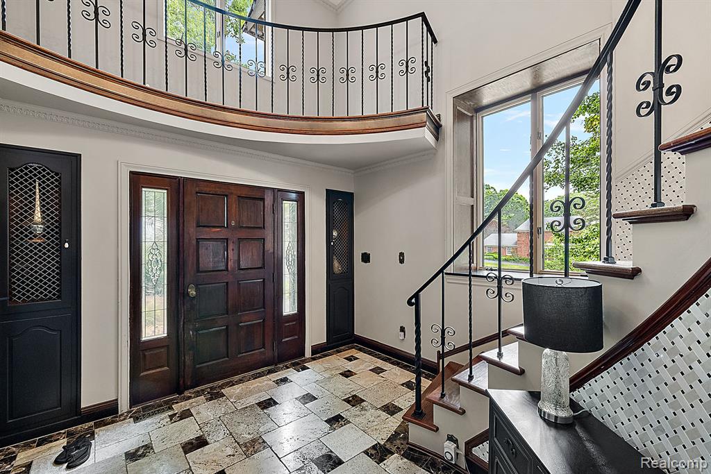 4378 Compton Way, Bloomfield Hills, MI 48302 — Photo 8