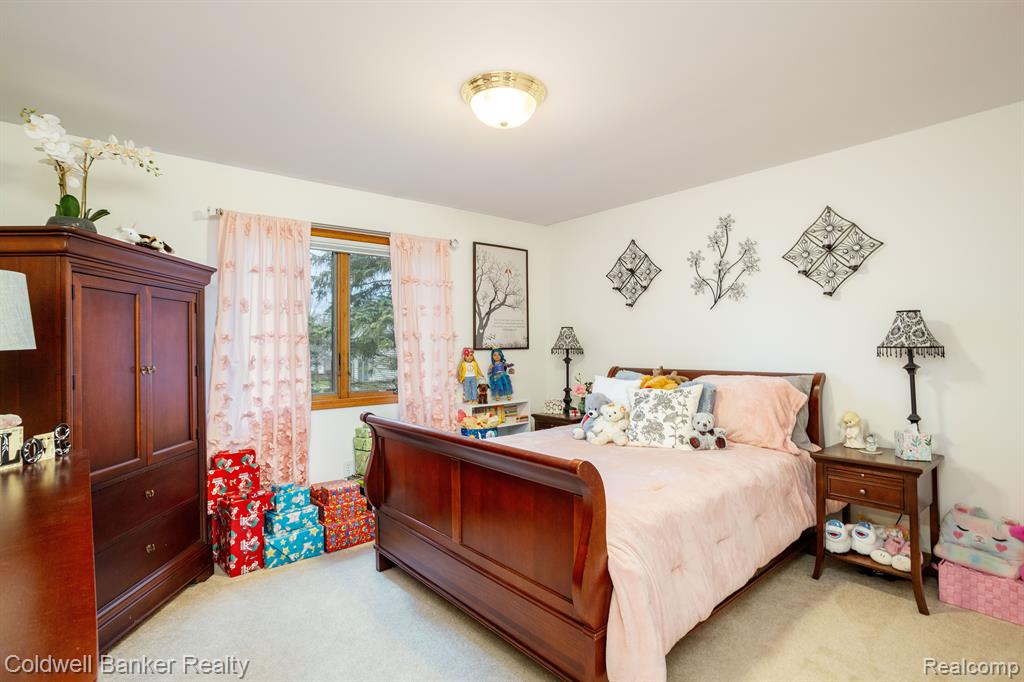 2245 Willow Tree Drive, Brighton, MI 48116 — Photo 18