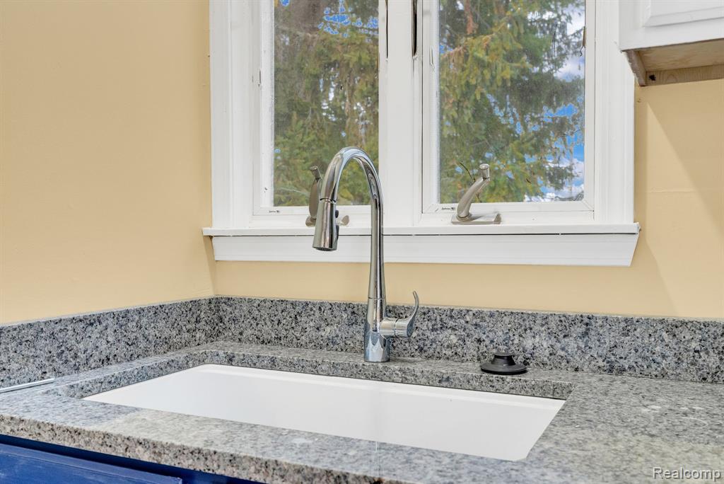 7271 Simons Street, Lexington, MI 48450 — Photo 21