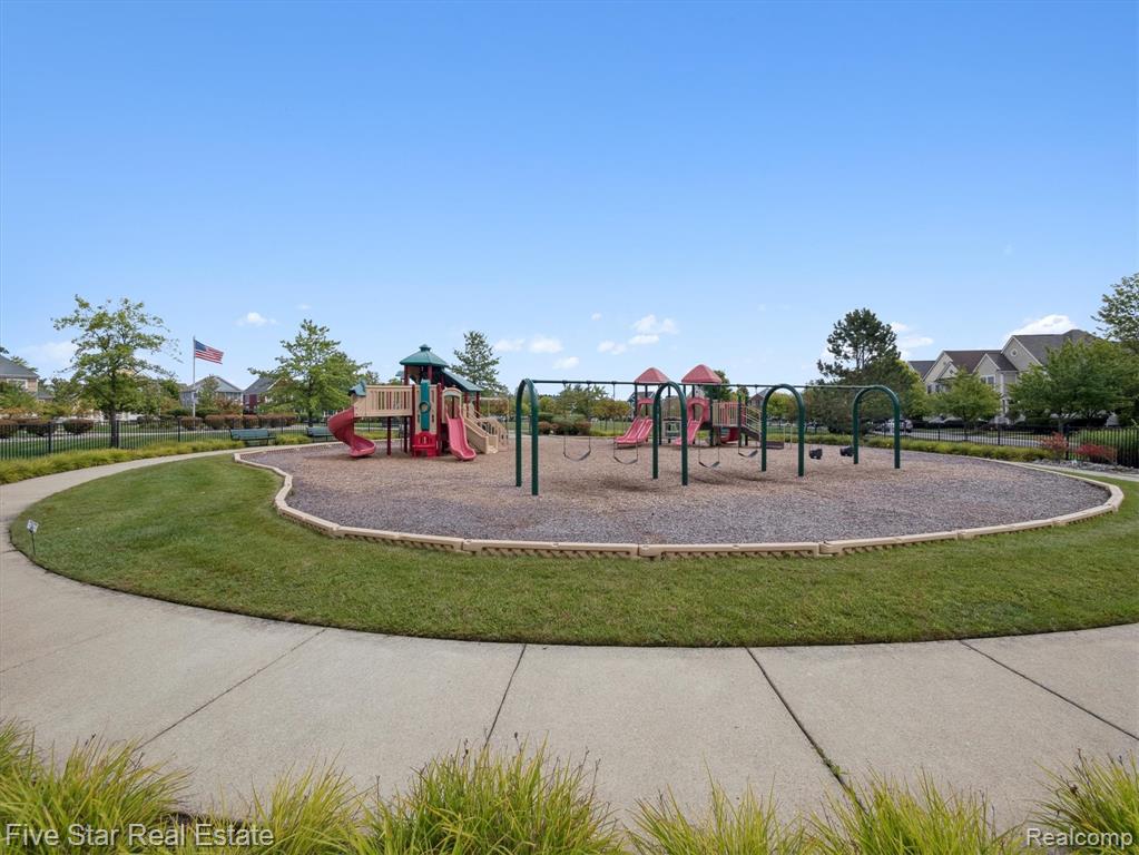 50264 Paine Street, Canton, MI 48188 — Photo 59