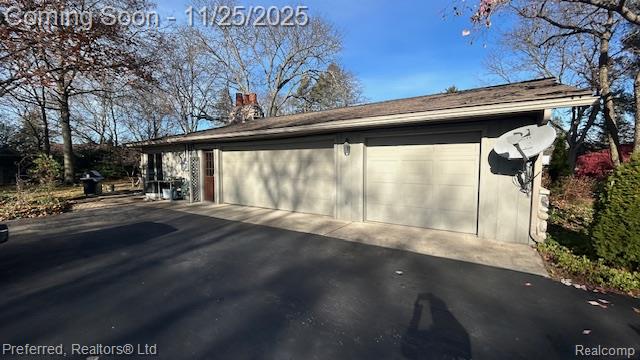 6800 Crestway Drive, Bloomfield, MI 48301 — Photo 8