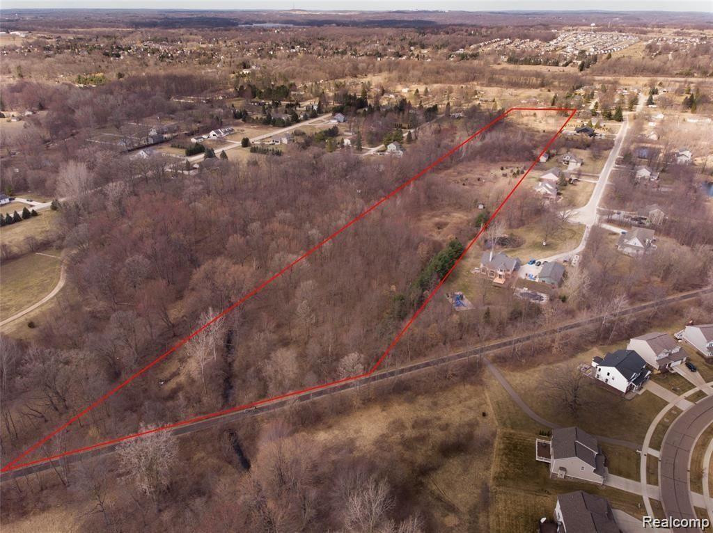 58405 TRAVIS Road, New Hudson, MI 48165 — Photo 6