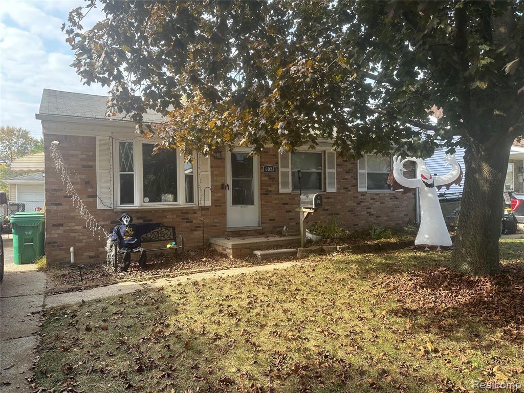 6023 Gilman Street, Garden City, MI — front exterior