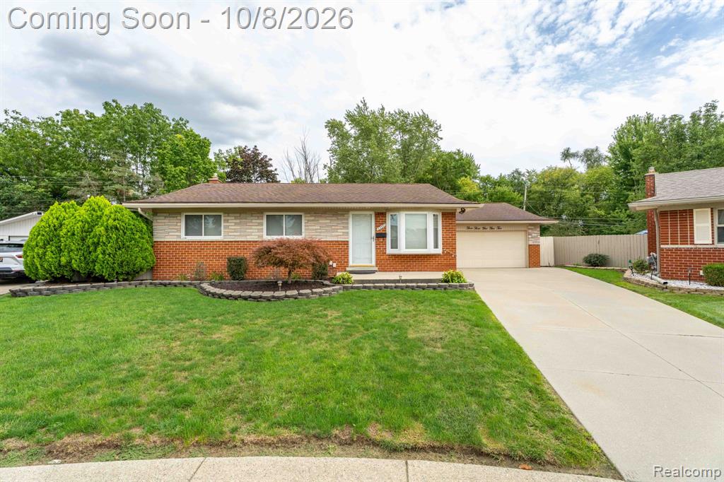 33552 Klein Circle, Fraser, MI 48026
