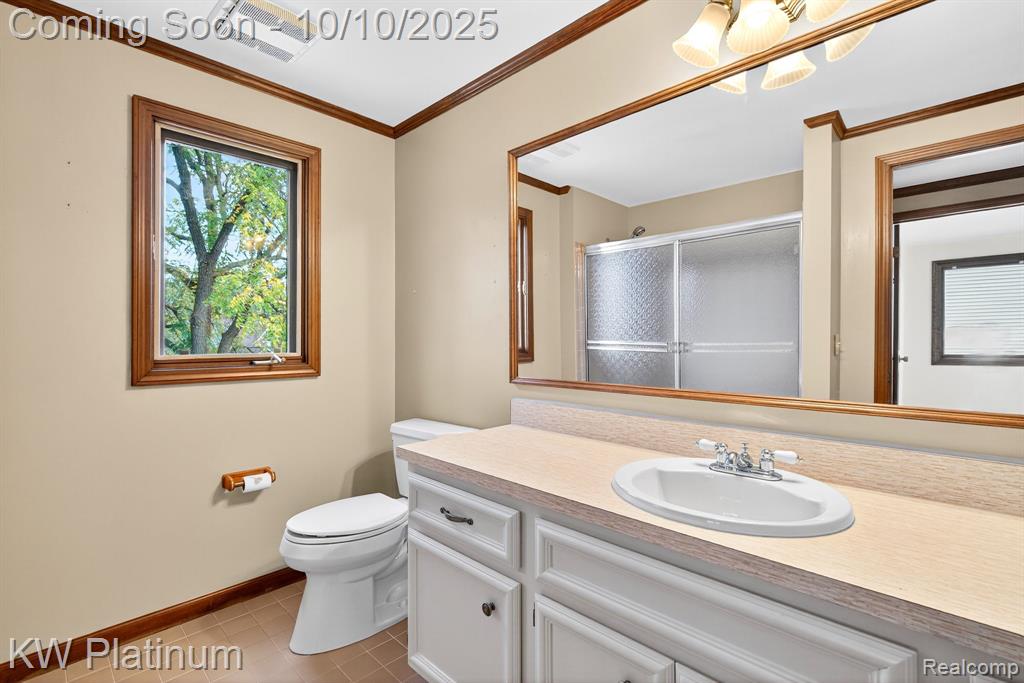 842 Timberline Drive, Rochester Hills, MI 48309 — Photo 25