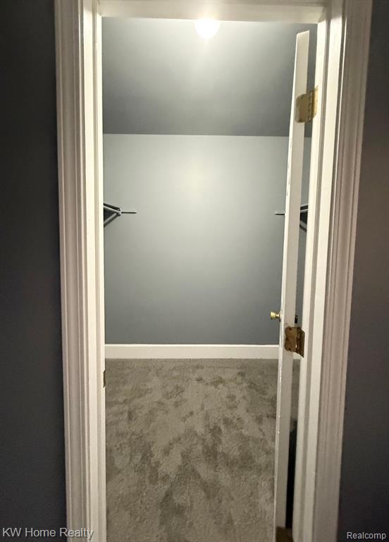 42372 Lochmoor Street, Clinton Twp, MI 48038 — Photo 10