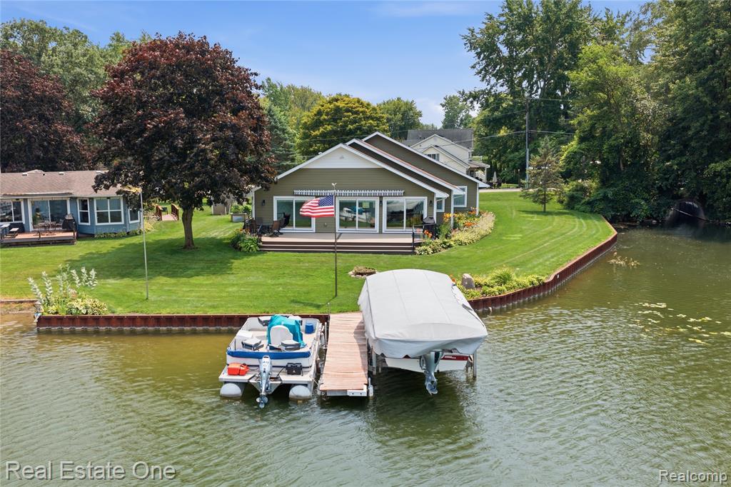 2939 Tamarack Lake Drive, Pinckney, MI 48169 — Photo 36