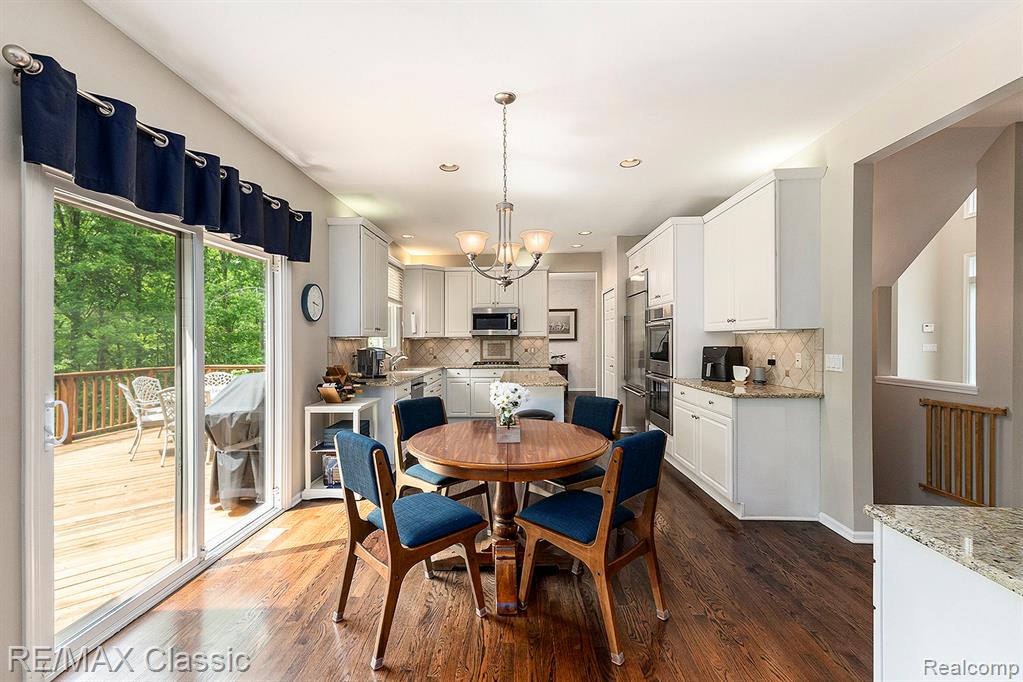 40515 Paisley Circle, Novi, MI 48377 — Photo 9