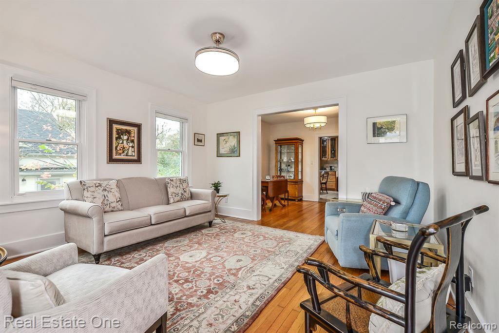 711 MINER Street, Ann Arbor, MI 48103 — Photo 9