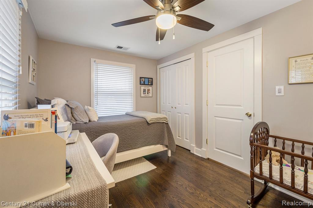 634 S HARVEY Street, Plymouth, MI 48170 — Photo 22