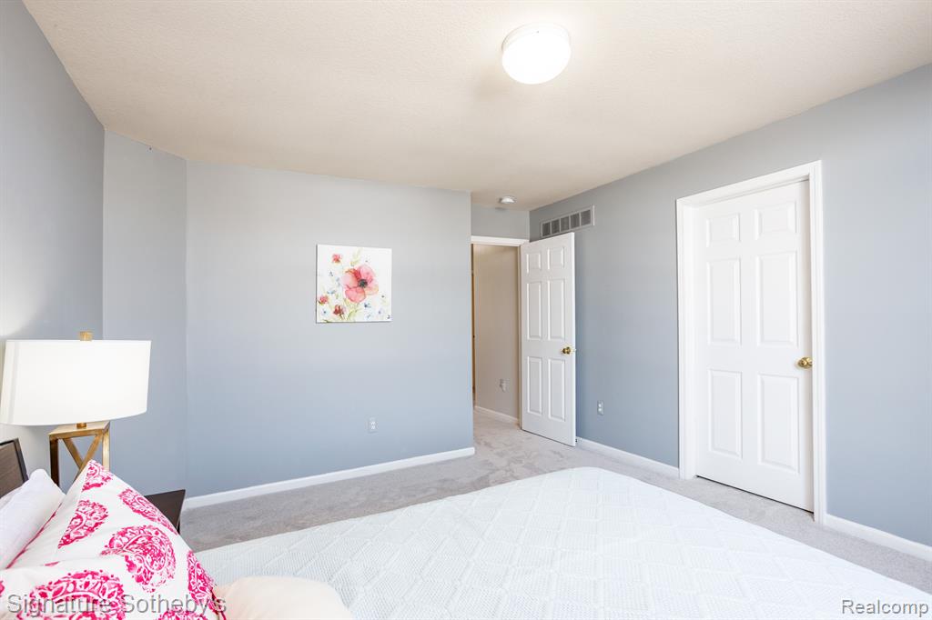 4718 Wildflower Court, Ann Arbor, MI 48108 — Photo 43