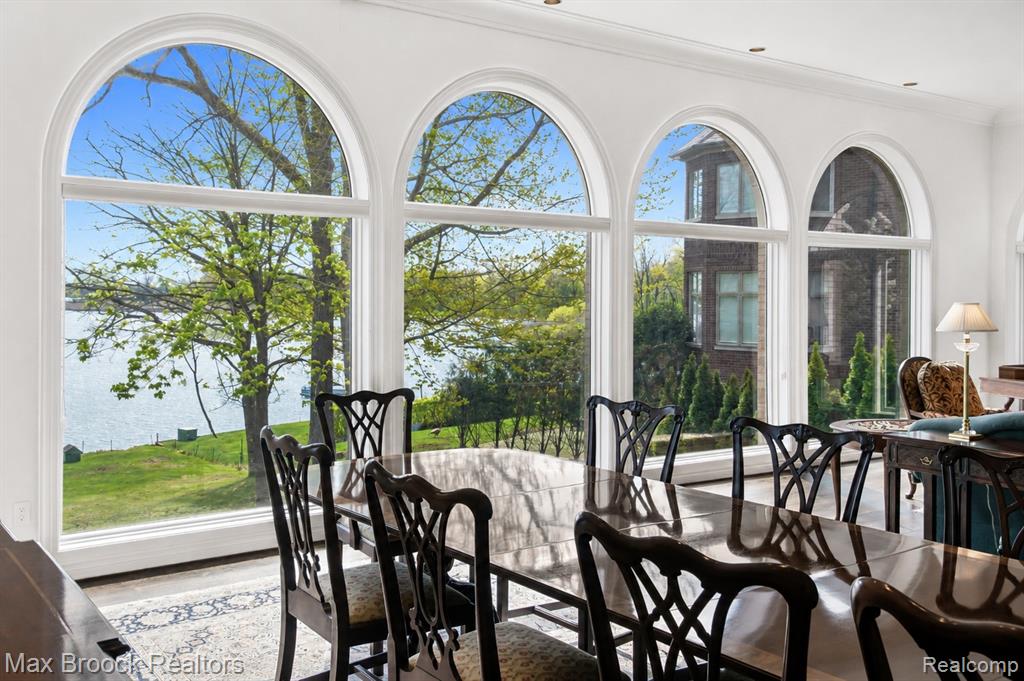 1832 Long Lake Shore Drive, Bloomfield Hills, MI 48302 — Photo 13