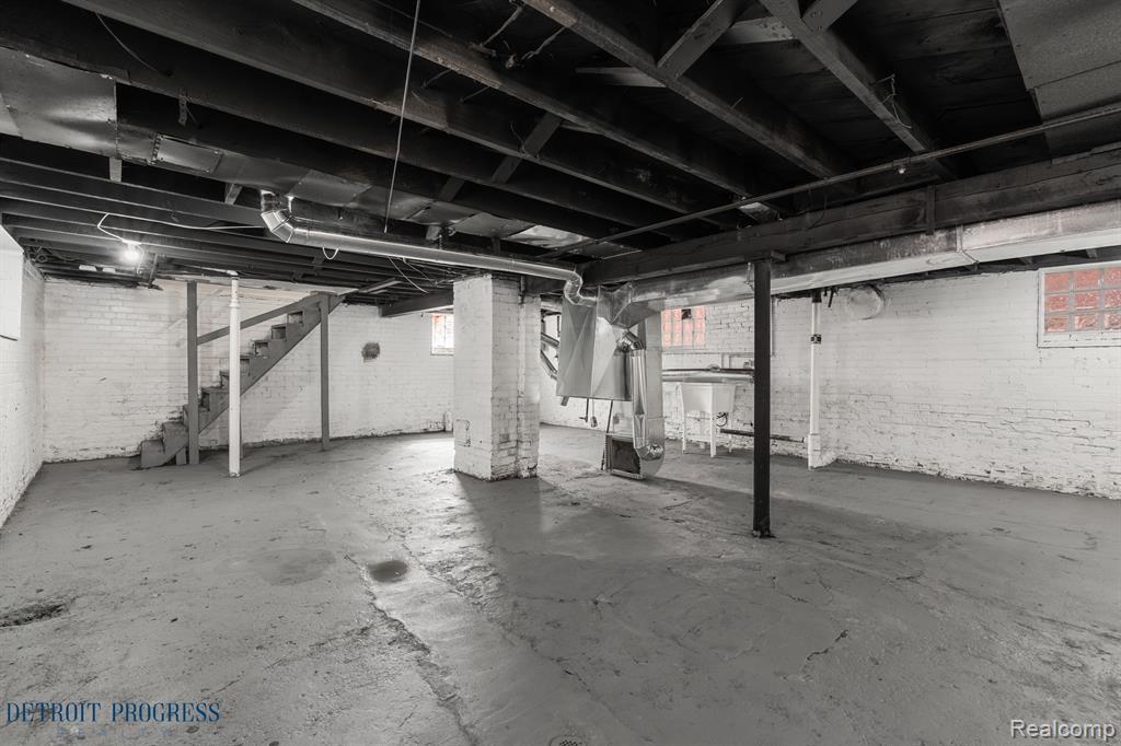 5285 Maplewood Street, Detroit, MI 48204 — Photo 27