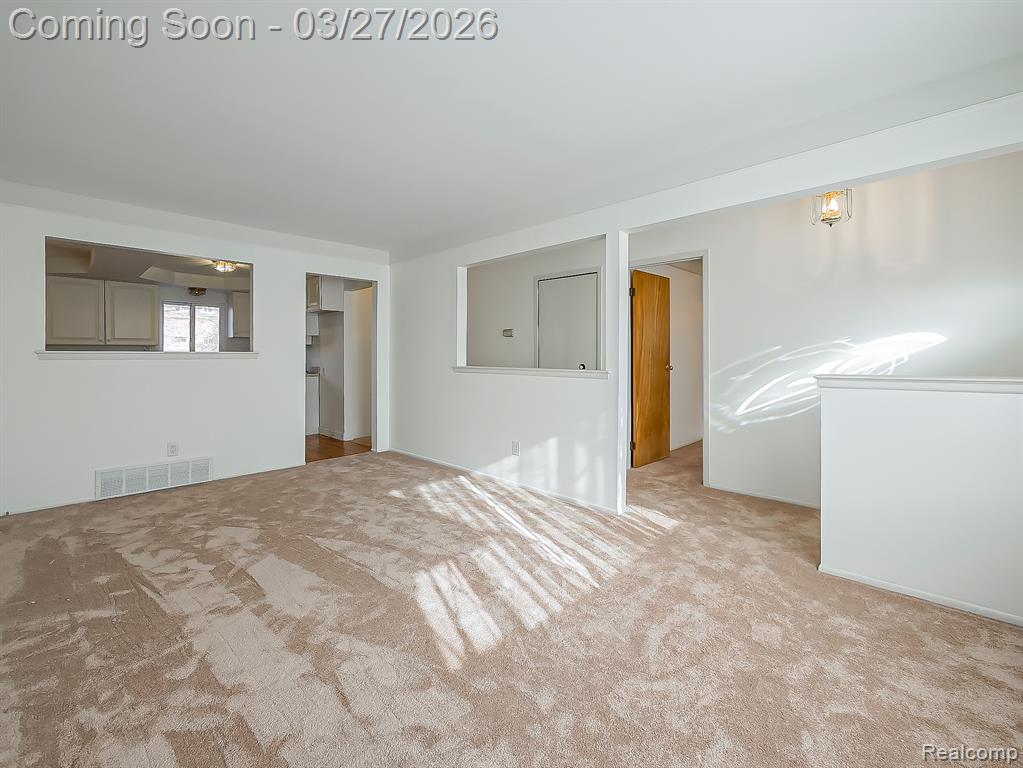 29277 Merrick Avenue, Warren, MI 48092 — Photo 2