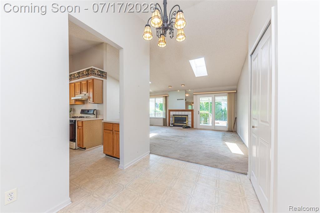 993 W Rose Avenue, Garden City, MI — Photo 11