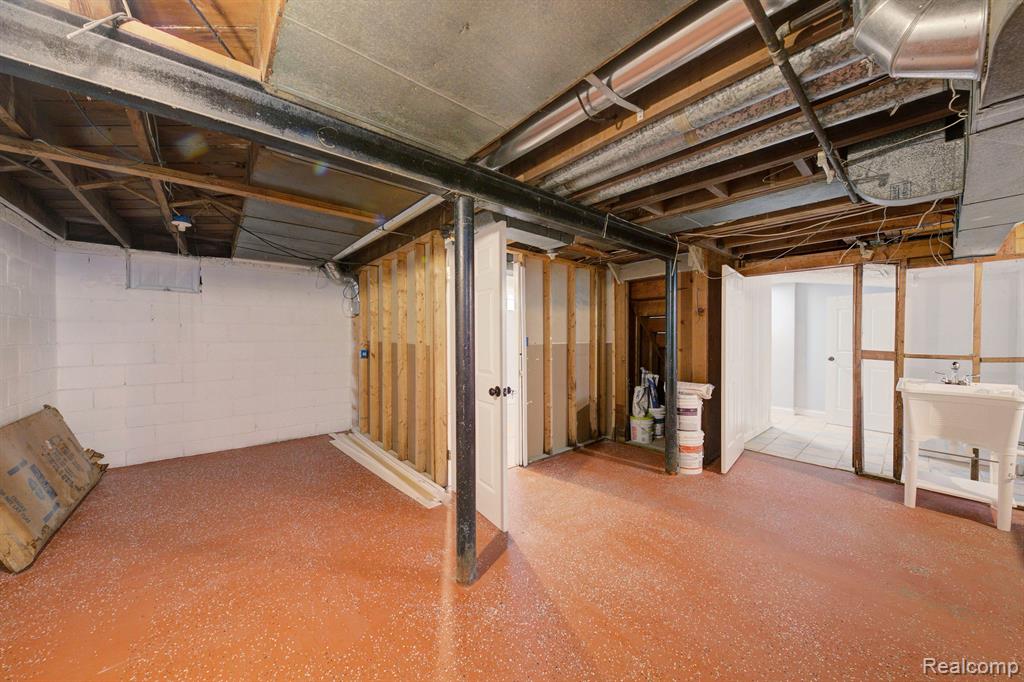 21425 MITCHELLDALE Avenue, Ferndale, MI 48220 — Photo 18