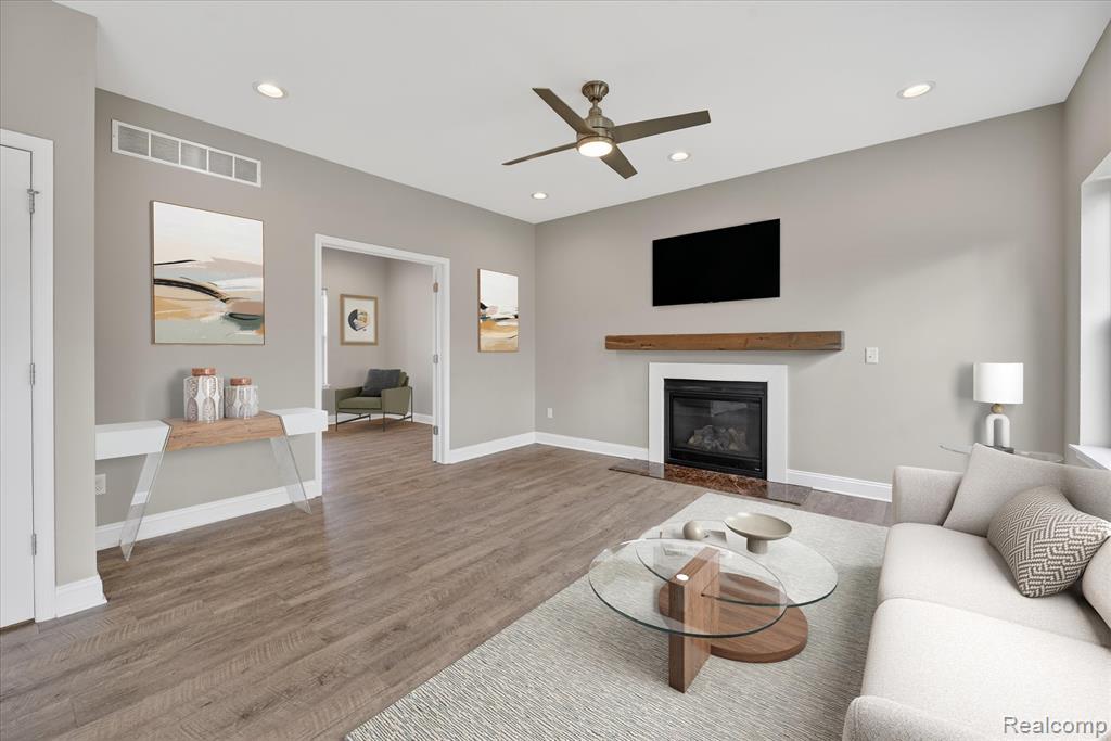 14131 Eastview Drive, Fenton, MI 48430 — Photo 13
