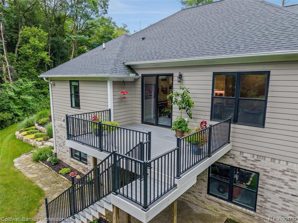 3320 Acorn Grove Court, Ortonville, MI 48462 — Photo 38