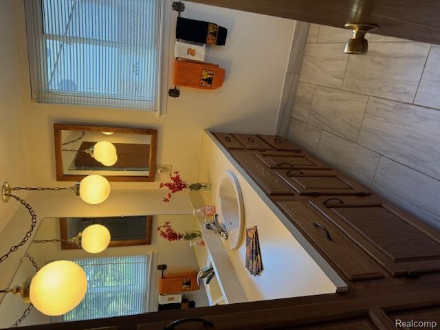 4953 Stoddard Drive, Troy, MI 48085 — Photo 15