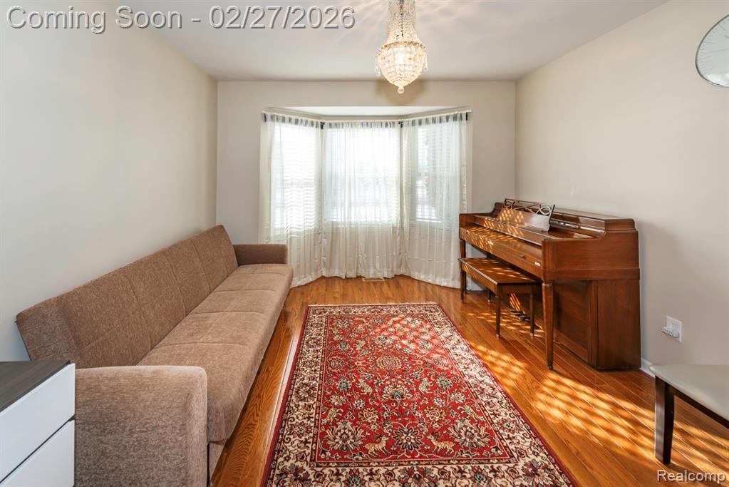 8203 Barrington Drive, Ypsilanti, MI 48198 — Photo 16