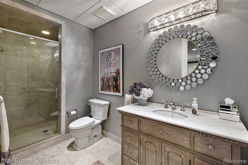 5466 Orchard Ridge Drive, Rochester, MI 48306 — Photo 44