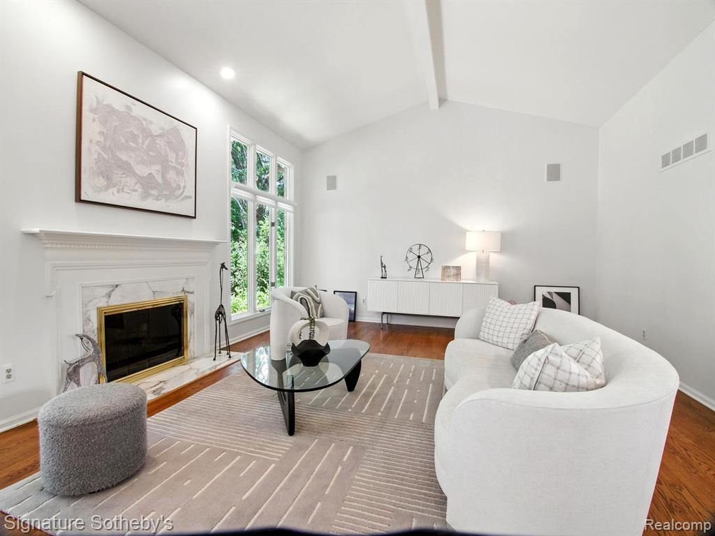 32326 Spruce Lane, Beverly Hills, MI 48025 — Photo 4