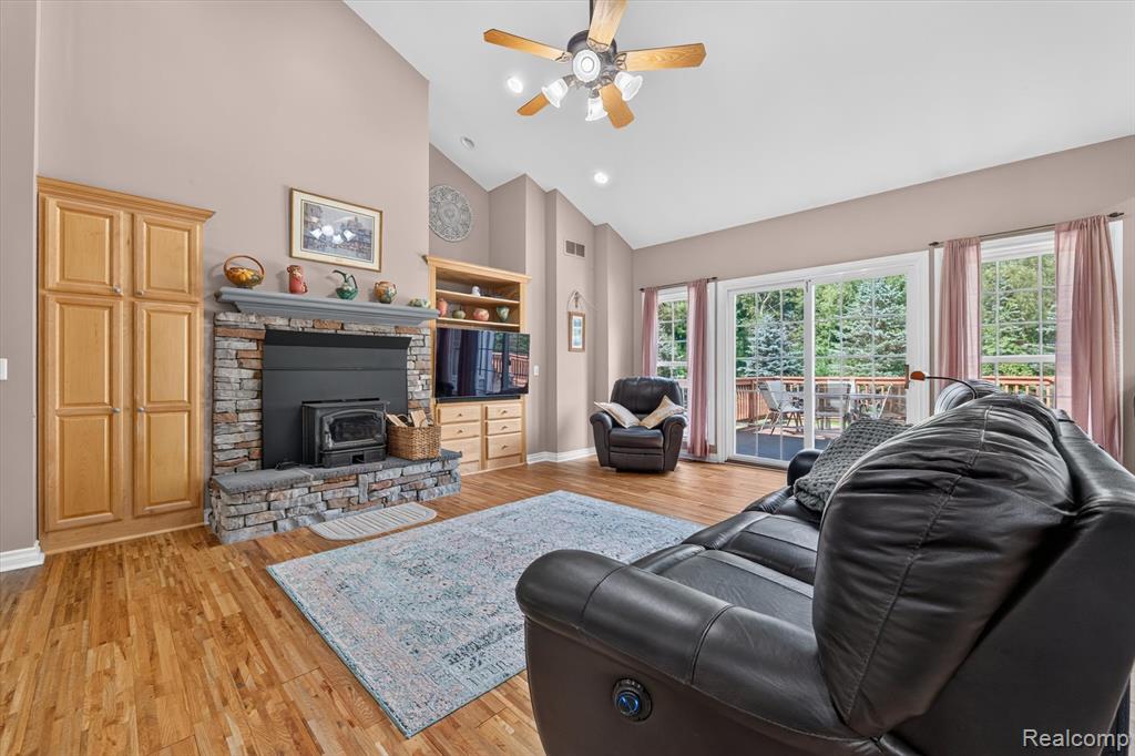 2523 Pheasant Run, Ortonville, MI 48462 — Photo 8