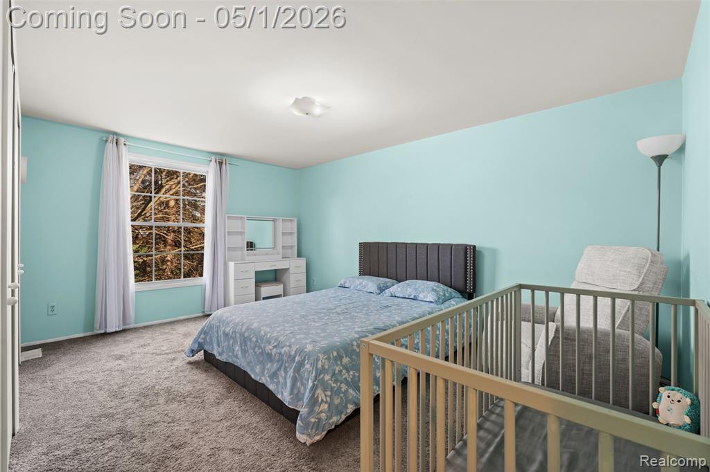5686 Stratford Drive, West Bloomfield, MI — Photo 25