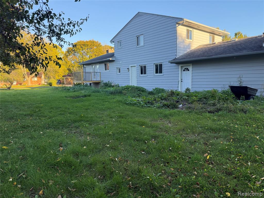 3306 Burlington Drive, Saginaw, MI 48601 — Photo 24