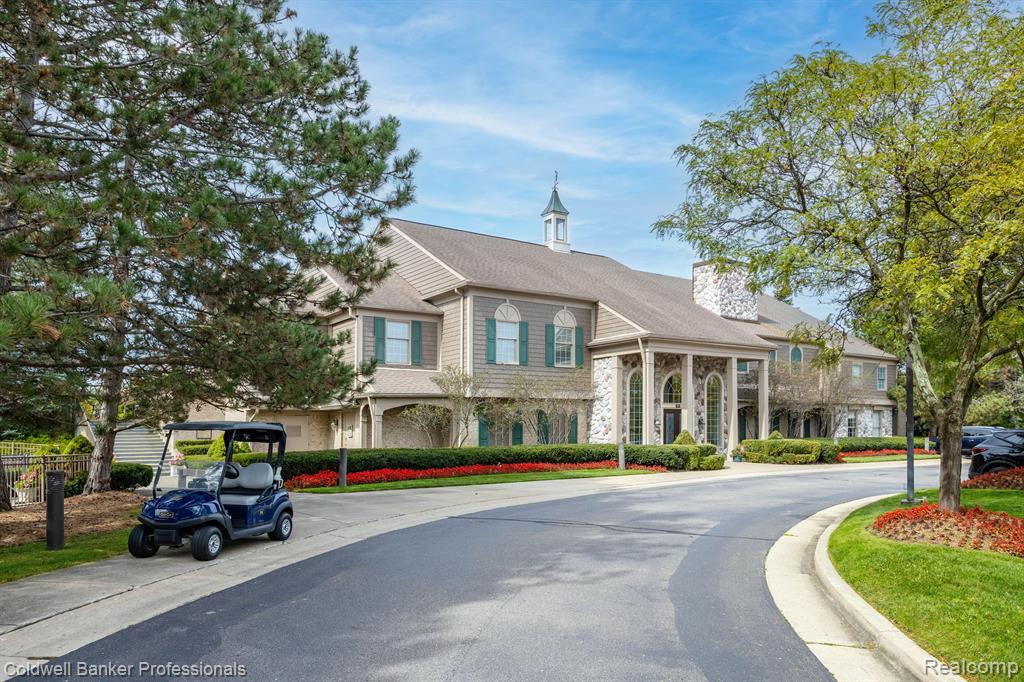 589 CAMBRIDGE Way, 566, Bloomfield Hills, MI 48304 — Photo 46